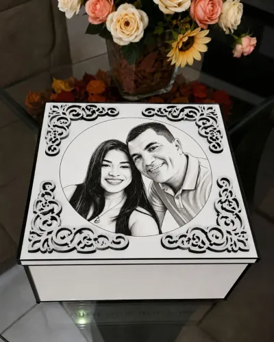 Caixa personalizada com foto - gravação a laser. MDF