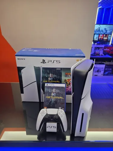 PS5 Slim 1TB c/ Leitor + Garantia + Brinde. Temos Loja Física!