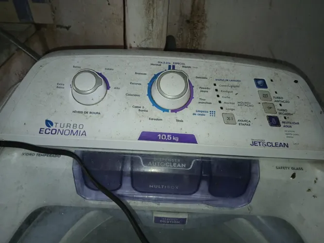 Lavadora Eletrolux turbo 10,5 g usada e funciona normal 