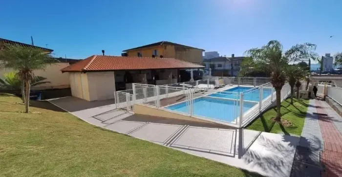 APARTAMENTO 02 DORMITORIOS COM SACADA E CHURRASQUEIRA - VISTA MAR