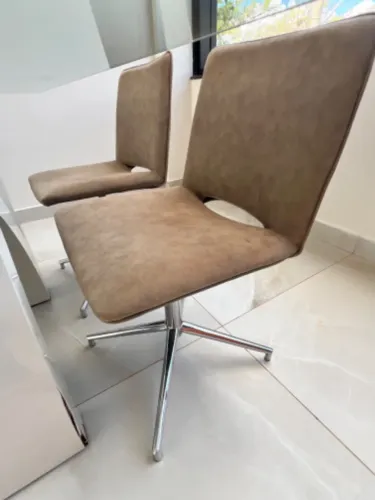 Cadeiras para mesa de jantar 