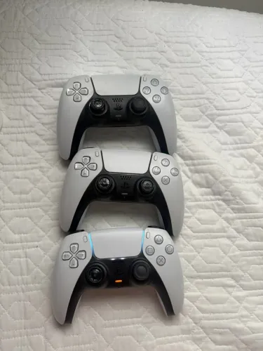 Jogo de 3 controles de PS5 