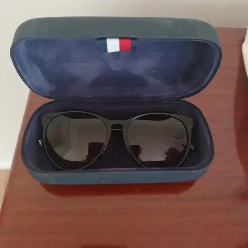 Óculos de sol feminino tommy Hilfiger 