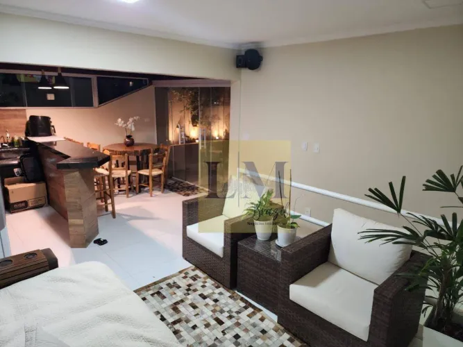 Apartamento Duplex - 04 quartos, piscina e area gourmet com churrasqueira privativa