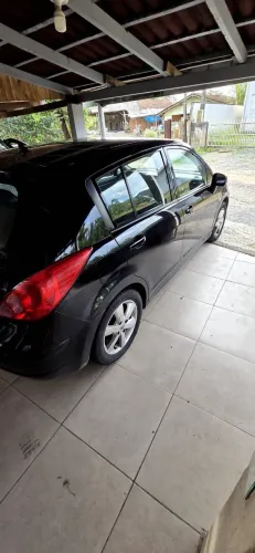 Nissan Tiida SL 1.8/1.8 Flex 16V Mec. 2011
