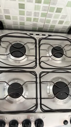 Vende-se fogão Eletrolux 04 bocas