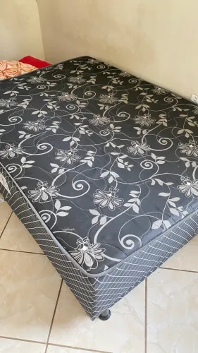 Cama box casal