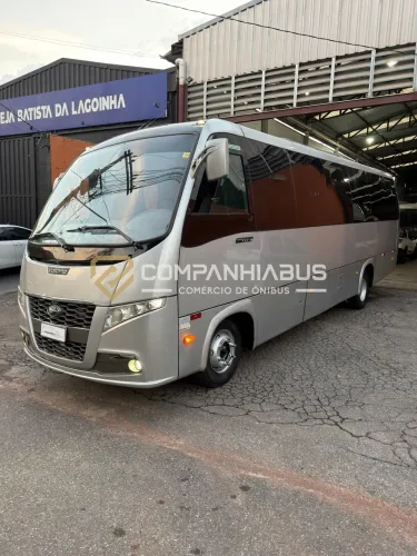 Micro-ônibus Volare Fly9 Mercedes-Benz Lo916
