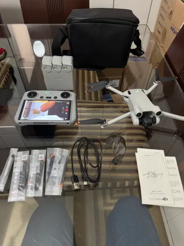 DRONE DJI MINI 3 PRO COMBO FLY MORE - IMPECÁVEL
