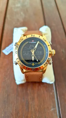 Relógio Naviforce (Pulseira de couro)