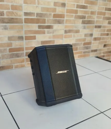 Caixa BOSE S1 PRO pra vender logo.