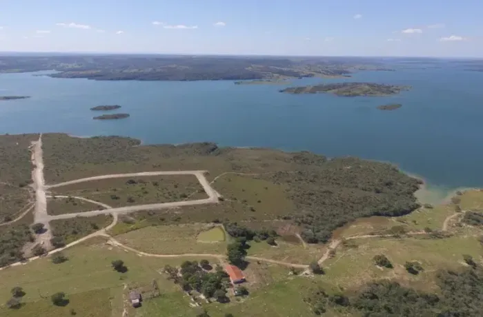 Corumbá IV, lote com vista livre para o Lago.
