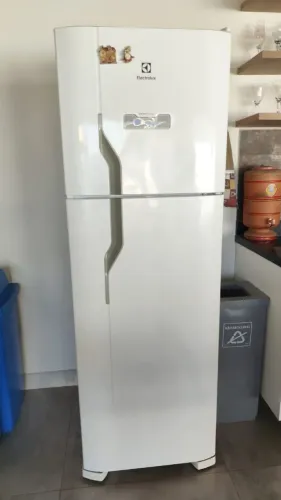 Geladeira Electrolux 371 litros