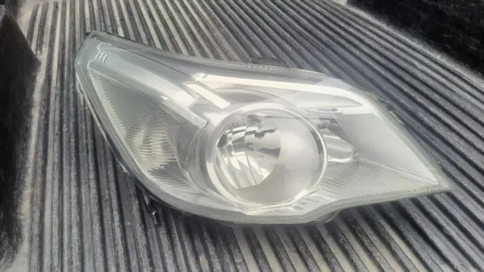 Farol Ld Gm Montana / Agile 2010 a 2021 Original