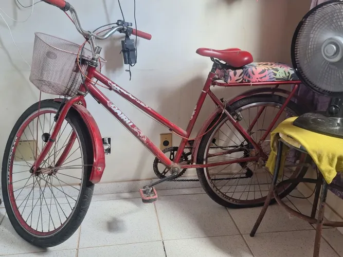 Vende-se Bicicleta Bairro Satélite.