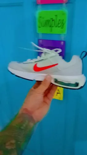 Tênis Nike 34 original 