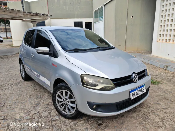 Volkswagen Fox Rock IN RIO 1.6 MI Total Flex 8V 5P 2014