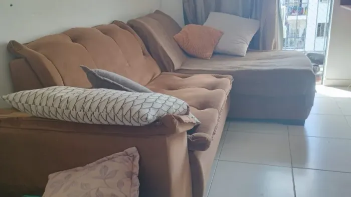 Sofá retrátil