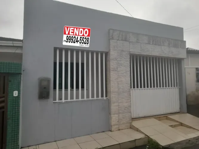 Casa 3/4 com uma suíte no bairro Cirurgia - Aracaju - SE