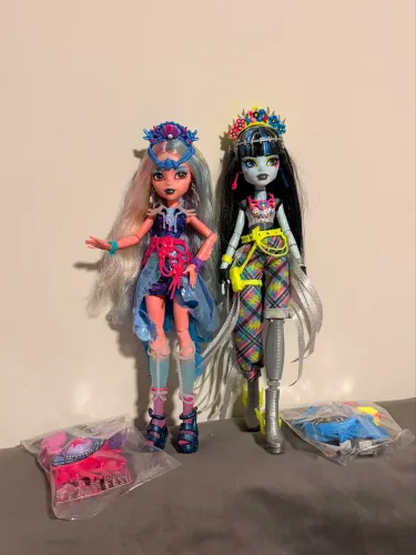NÃO VENDO SEPARADO E NÃO ACEITO OFERTAS - Monster High Frankie e Lagoona Monster Fest G3
