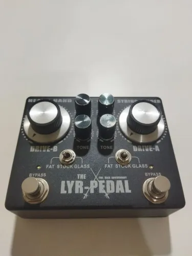 LYR ROCK DUELLIST CLONE