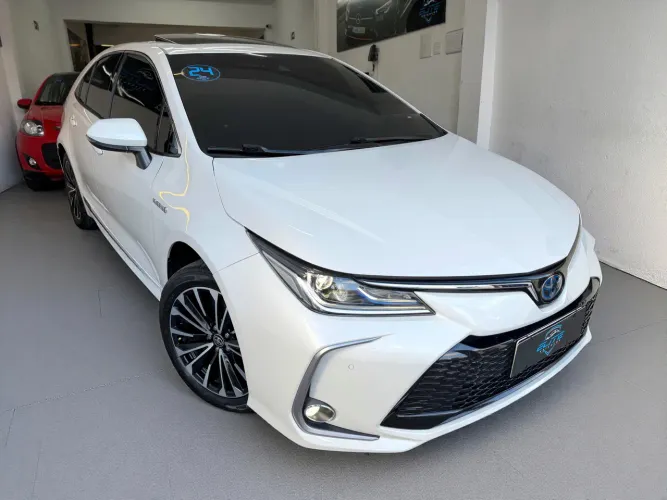 Toyota Corolla Altis Prem. Hybrid 1.8 Flex AUT 2024