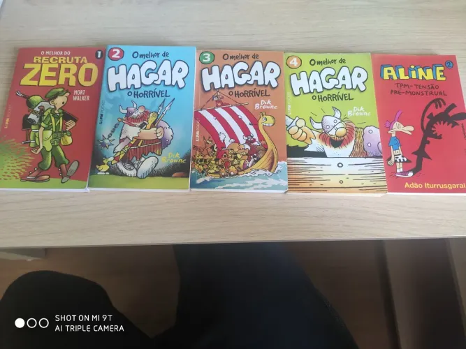 Lote 5 Livros Pocket L&PM Tiras: Hagar (3 vols), Recruta Zero (1 vol) e Aline (1 vol)