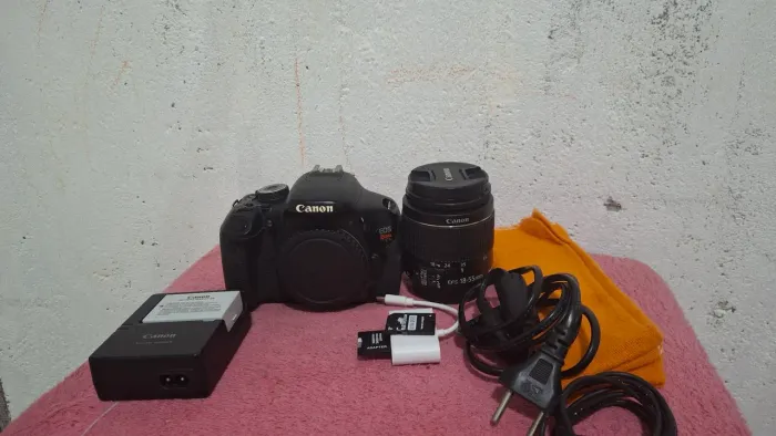 Câmera canon t3i