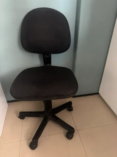 Cadeira de Escritório com rodinhas
