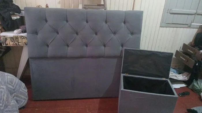 Cabeceira de cama de casal com bau(conjunto)ou troca por tv