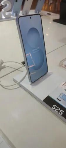 S25 256GB 12GB de RAM - Loja Física