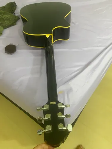 Violão crafter