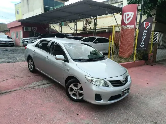 Toyota Corolla GLI 1.8 Flex 16V Aut. 2013
