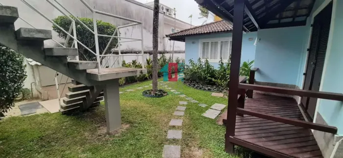 Barra da Tijuca | Casa de Condomínio 5 quartos, sendo 3 suites