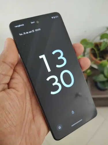Motorola G24 128GB + Carregador Turbo