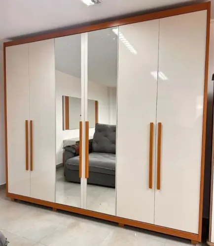 Guarda roupa sedan novo