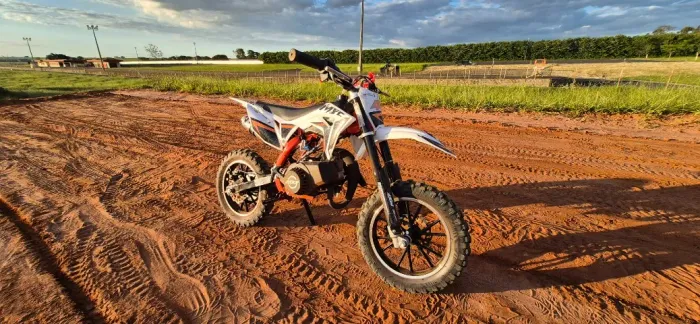Mini Moto Cross MXF 50cc Partida Elétrica