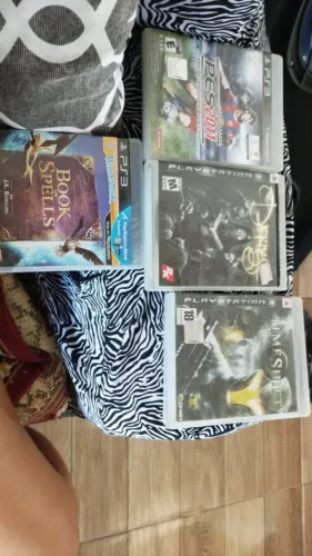 Vendo jogos originais de PS3