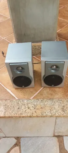 Caixas de som syster 150,00 cada