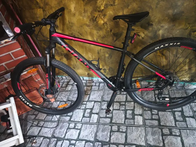 Bik aro 29 giant talon kit Shimano decore