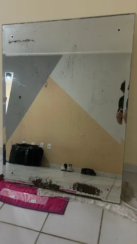 Espelho 1.0m x 0.80m