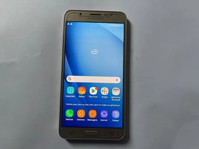 Celular Samsung Galaxy J7 - R$ 150,00