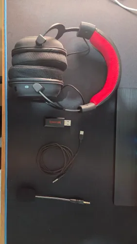 Headset Redragon Zeus Pro 7.1 - Zerado!