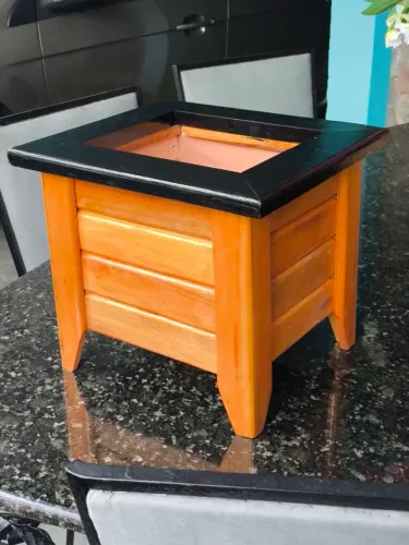 Vaso de Madeira 