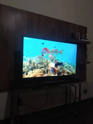 Televisão smart 47 polegadas.