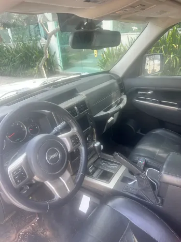 Jeep Cherokee Limited 3.7 4X4 V6 12V Aut. 2012