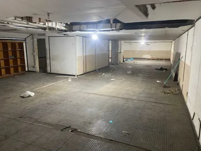 Loja : / Comercial / Rio Comprido