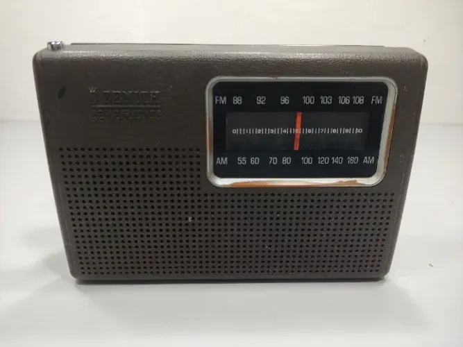 Detalhes Leia Descrição - Rádio Portátil Zenith AM/FM Funciona 3zb (Usado)