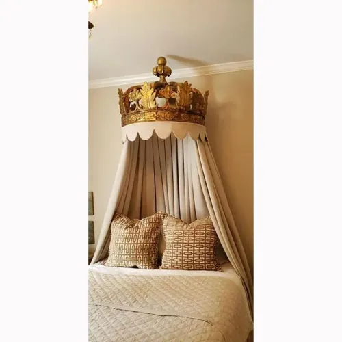 Dossel de cama dourada (2)