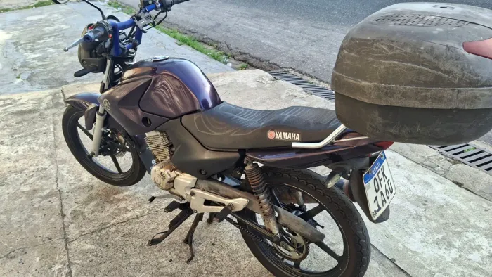 Moto Yamaha Factor YBR 125CC Roxa